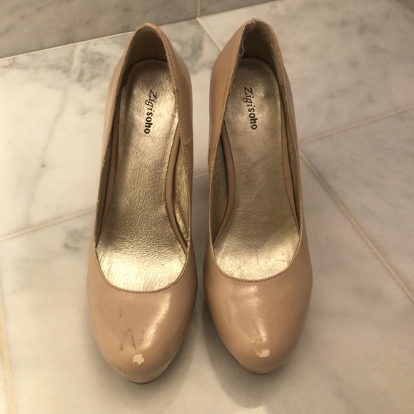 Nude heels! - Picture 3 of 4